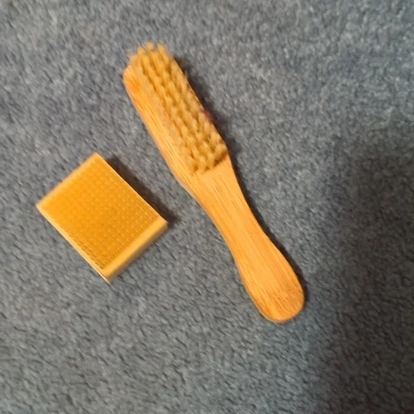 Women's Ugg Black Classic Tall Boots Size 8 - Picture 13 of 15